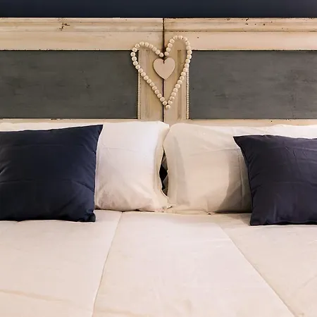 La Casa Di Effe Bed & Breakfast 2*