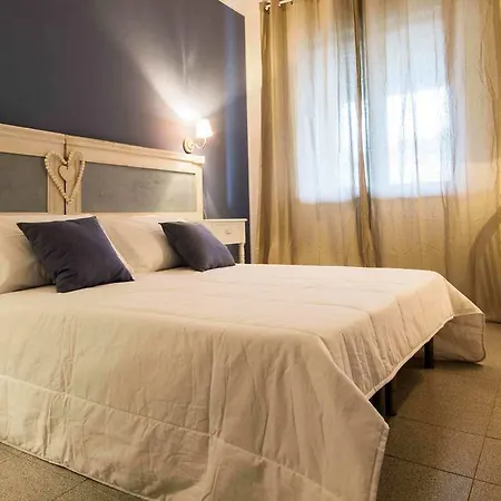 La Casa Di Effe Bed & Breakfast 2*